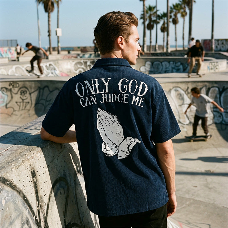 👔🙏 50% RABATT! Herren T-Shirt mit Grafik „Betende Hände“ – Stilvoll, symbolstark & vielseitig kombinierbar