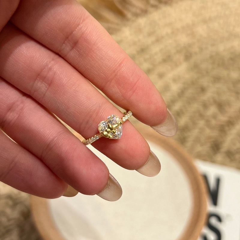 💍Funkelnder Silberring mit Herz-Schleife – feminin elegant als romantisches Geschenk🎀