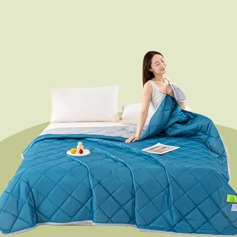 🛏️ 50% RABATT! ⏰ Leichte kühle Sommerdecke – Atmungsaktiv & feuchtigkeitsableitend | weich, leicht & maschinenwaschbar ❄️🌙